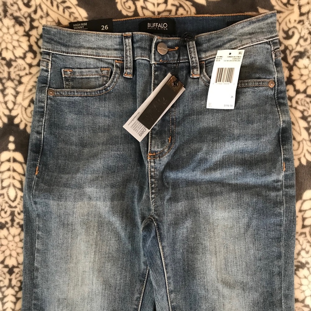 Gem Embellished Denim ๐ - Picture 8 of 8